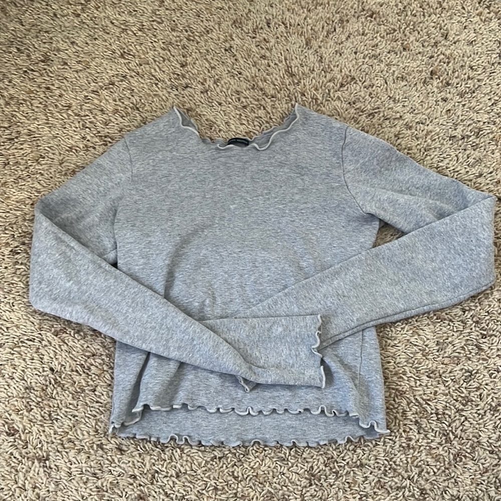 long sleeve lettuce cut brandy melville